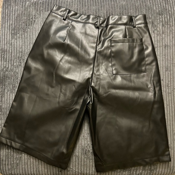 Black Faux Leather Outfit - Picture 4 of 4